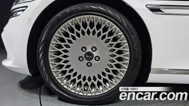 Genesis G80 (RG3) бензин 2.5 турбо AWD, 2025 все фото