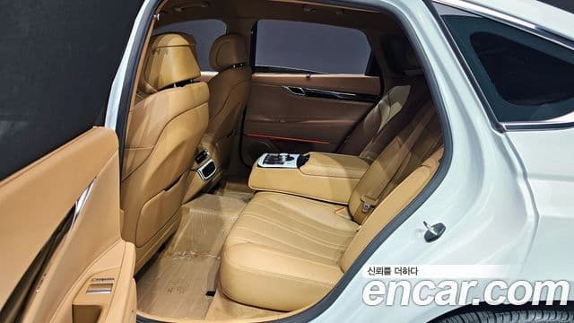 Genesis G80 (RG3) бензин 2.5 турбо AWD, 2025 12