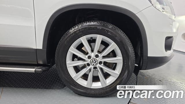 Volkswagen New Tiguan 5N, 2016 все фото