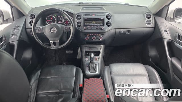 Volkswagen New Tiguan 5N, 2016 7