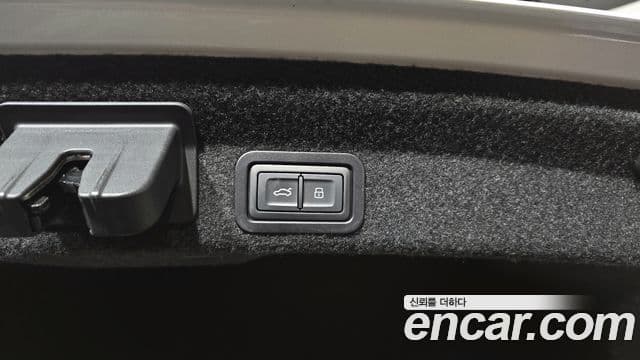 Audi A6 (C8), 2020 20