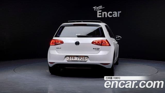 Volkswagen Гольф 7세대 2.0 TDI 40th Edition, 2015 18