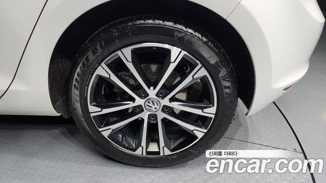 Volkswagen Гольф 7세대 2.0 TDI 40th Edition, 2015 9