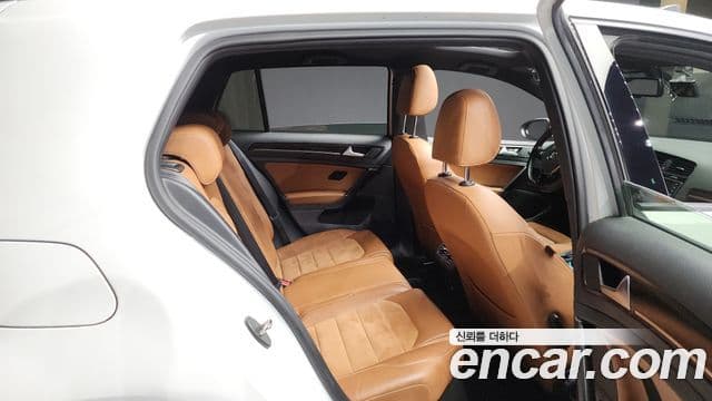 Volkswagen Гольф 7세대 2.0 TDI 40th Edition, 2015 10