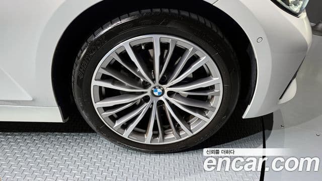 BMW 3시리즈 (G20) Luxury, 2022 все фото
