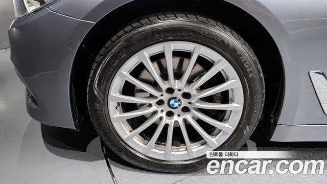 BMW 5시리즈 (G30) Luxury, 2020 все фото