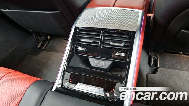 BMW 8시리즈 (G15) 840i xDrive M Sport Gran Coupe, 2020 19