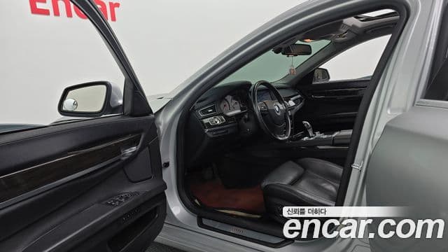 BMW 7시리즈 (F01) 740Li, 2009 10