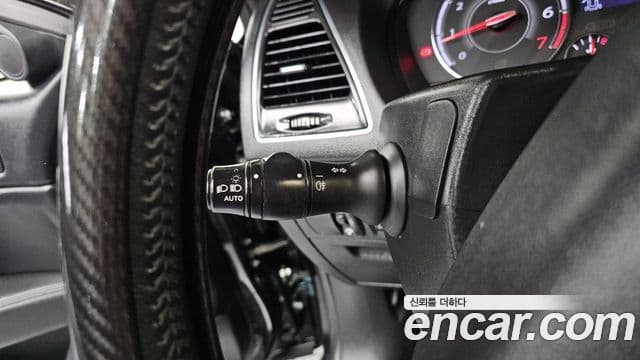 Renault Korea(Samsung) SM7 Nova LPLI 2.0 LPe для людей с инвалидностью, 2017 14