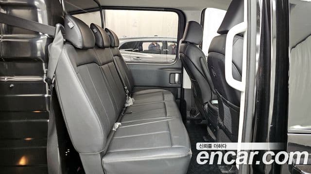 Hyundai Staria инвалидная коляска / для коляски 리프트/슬로프, 2022 12