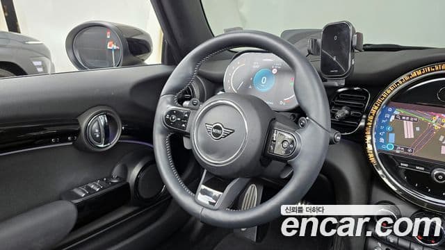 Mini Cooper S кабриолет 3세대, 2022 13