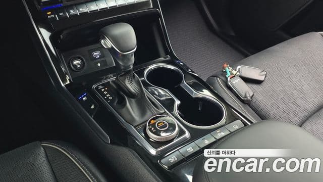 Kia Mohave The / новый Master Platinum, 2023 9