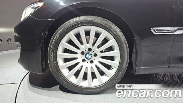 BMW 7시리즈 (F01) 740Li, 2013 все фото