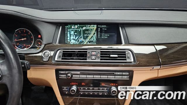 BMW 7시리즈 (F01) 740Li, 2013 14