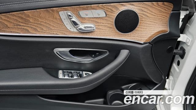 Mercedes-Benz E-класс W213 Exclusive, 2023 15