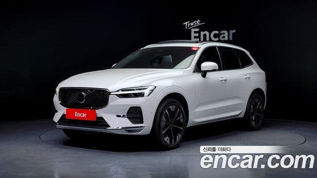 Volvo XC60 2세대 B5 Ultra Bright, 2026 1