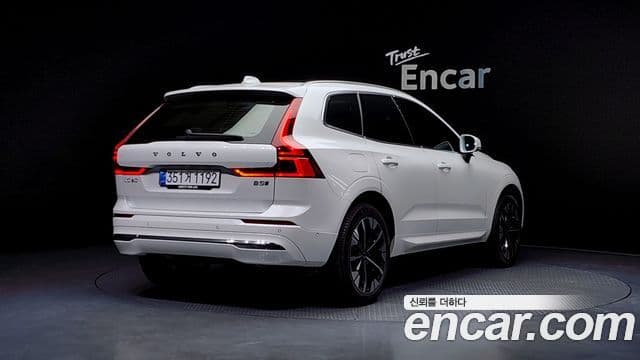 Volvo XC60 2세대 B5 Ultra Bright, 2026 2