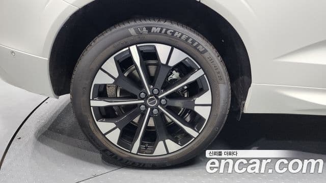 Volvo XC60 2세대 B5 Ultra Bright, 2026 все фото