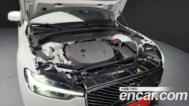 Volvo XC60 2세대 B5 Ultra Bright, 2026 6