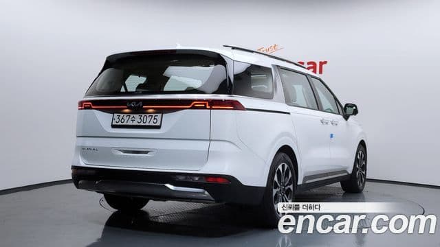 Kia Carnival 4세대 Signature, 2022 2