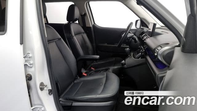 Hyundai Casper Inspiration, 2023 11