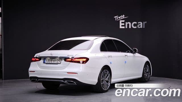 Mercedes-Benz E-класс W213 AMG Line, 2022 2