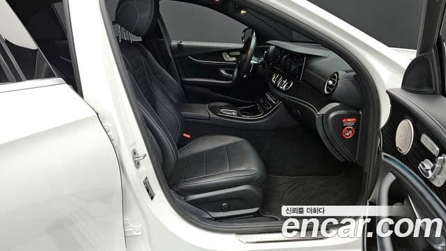 Mercedes-Benz E-класс W213 AMG Line, 2022 11