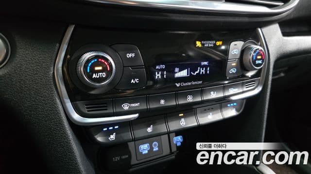 Hyundai Santa Fe TM Exclusive, 2020 16