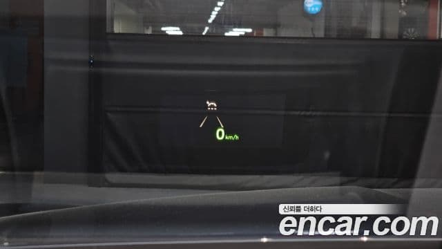 Genesis G90 Premium Luxury, 2019 17