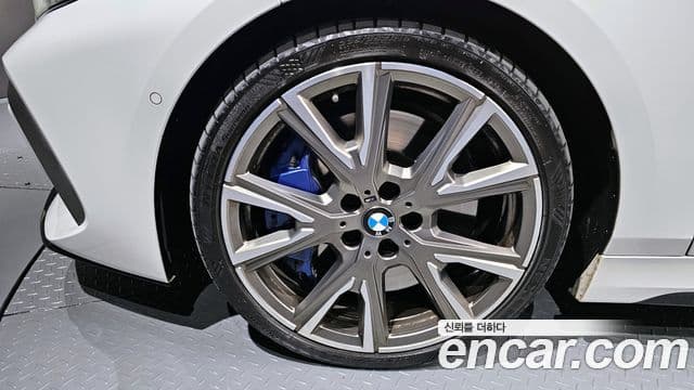 BMW 1시리즈 (F40), 2022 все фото