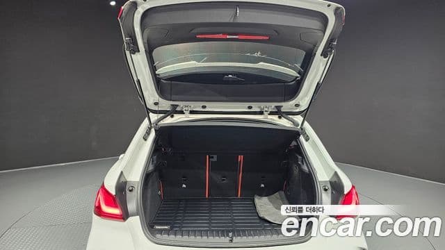 BMW 1시리즈 (F40), 2022 18