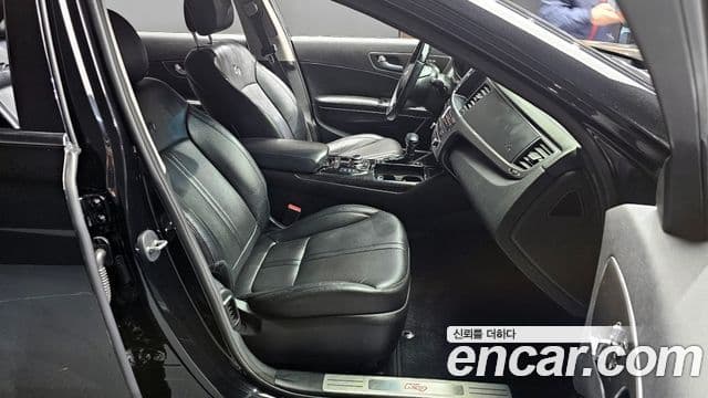 Kia K9 Prestige, 2014 10