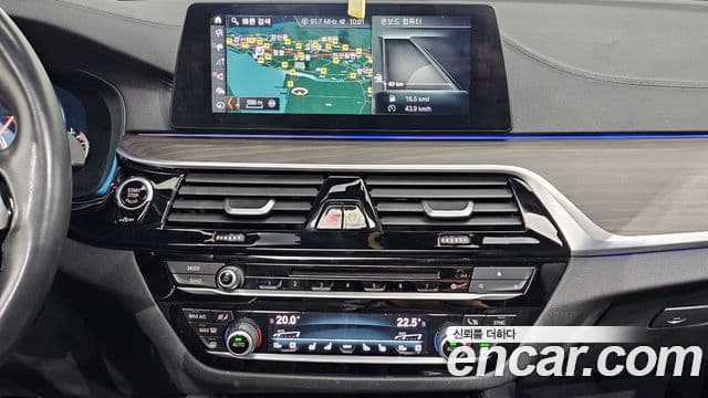 BMW 5시리즈 (G30) 520d M Sport Plus, 2017 14