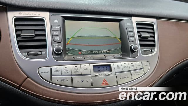 Hyundai Genesis VIP팩, 2012 17