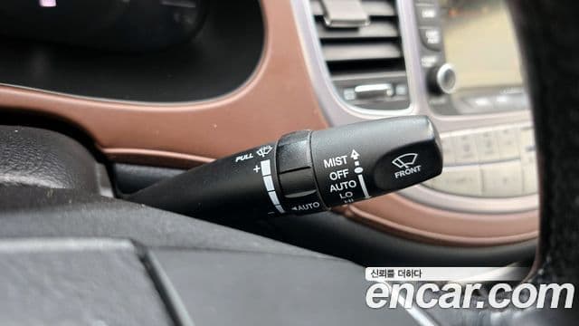 Hyundai Genesis VIP팩, 2012 18