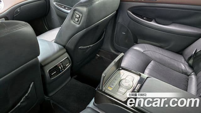 Hyundai Genesis VIP팩, 2012 19