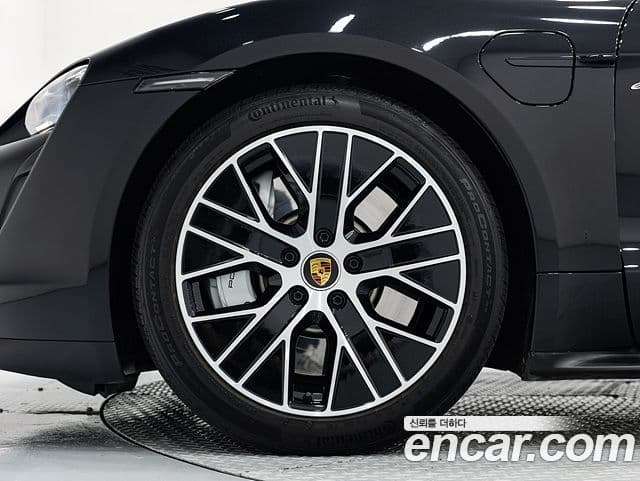 Porsche 타이칸 базовый, 2024 все фото