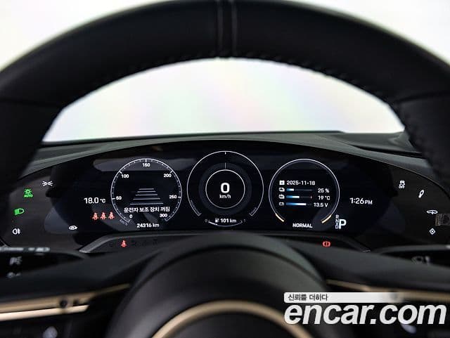 Porsche 타이칸 базовый, 2024 8