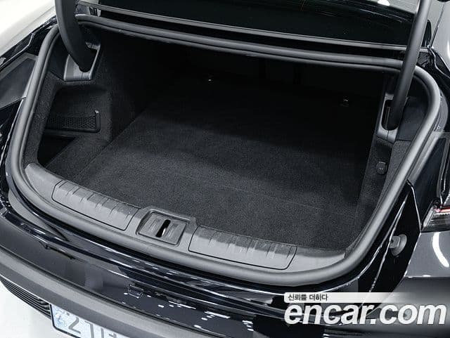 Porsche 타이칸 базовый, 2024 13