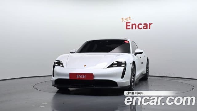 Porsche 타이칸 4S, 2021 3