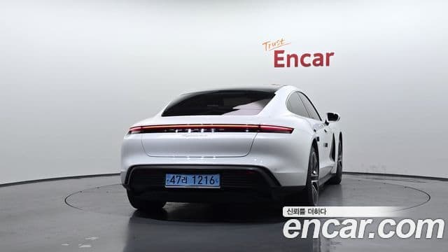 Porsche 타이칸 4S, 2021 4