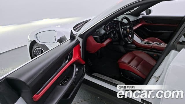 Porsche 타이칸 4S, 2021 10