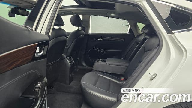 Kia All New K7 Noblesse, 2019 12