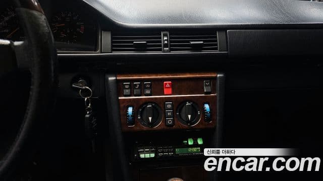 Mercedes-Benz E-класс W124, 1995 15