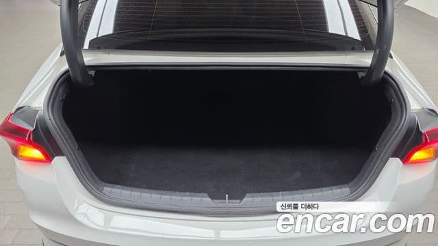 Kia K5 3세대 Trendy, 2022 20