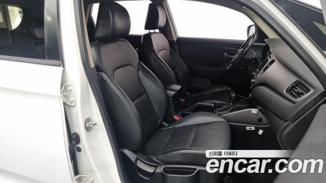 Kia All New Carens Prestige, 2014 10