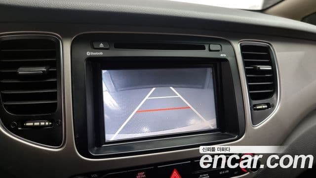 Kia All New Carens Prestige, 2014 16