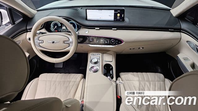 Genesis GV70, 2023 7