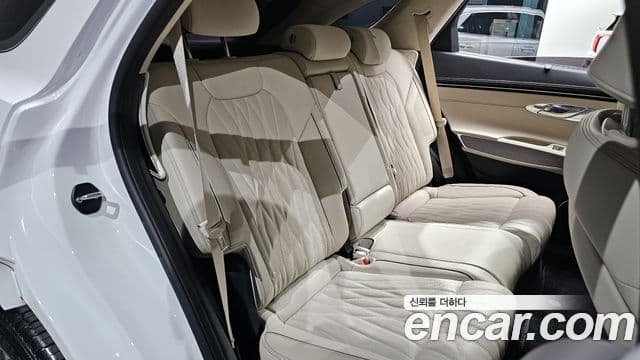 Genesis GV70, 2023 12