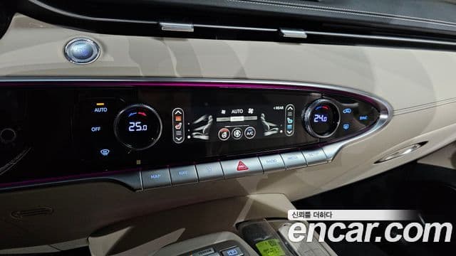 Genesis GV70, 2023 17